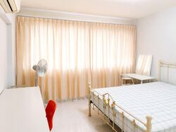 Blk 326 Yishun Rivergreen (Yishun), HDB Executive #584500441
